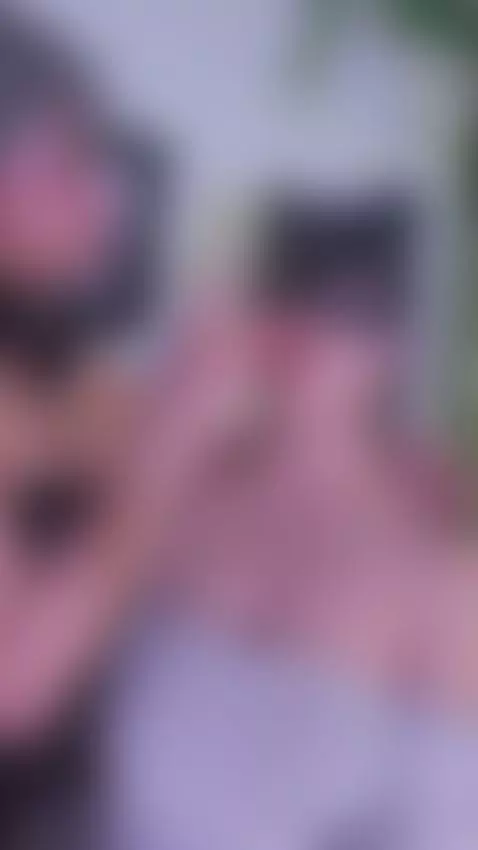 @fioresannz  She's my little slave by loidjanne