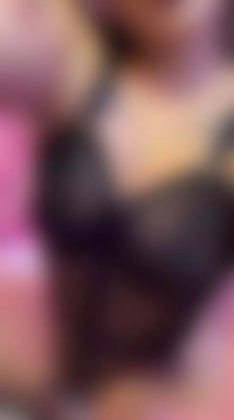 Beautiful Latina Redhead with a Sexy and Irresistible Vibe by emily-foxy