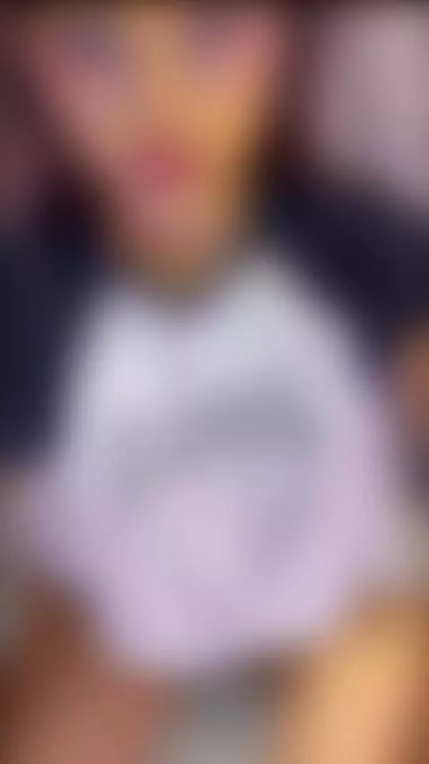 Big Booty Jiggle Tease 🍑😈 by emily-foxy