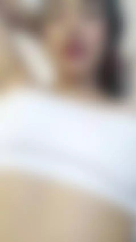 I would like to sit on your face and have my pussy in your m... by emily-foxy