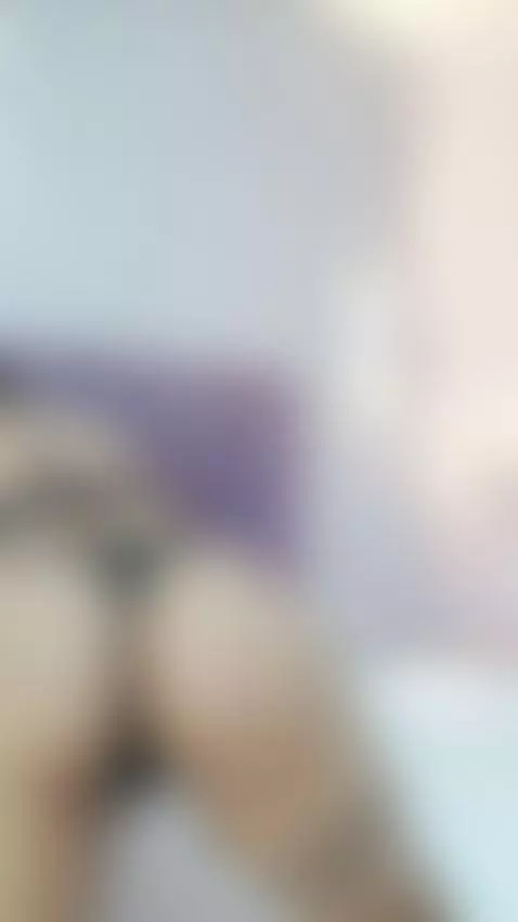 This ass is very fuckable today, I'll give it all to you...🍑... by emily-foxy