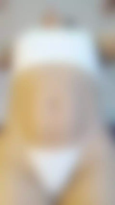 It's better if you come and take everything away from me...😏... by emily-foxy