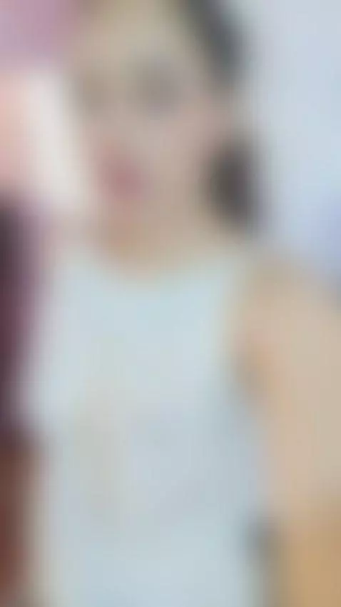 I want you to make my pussy wet nonstop...💦
es.stripchat.com... by emily-foxy