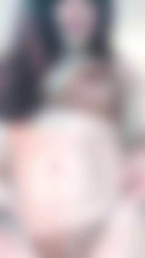 You behave… and I’ll reward you with this ass. Deal? 🤝🍑 by emily-foxy