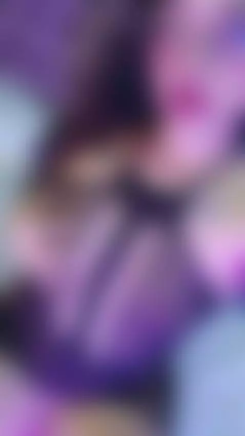 Hands on my curves. Now. 😏 by emily-foxy