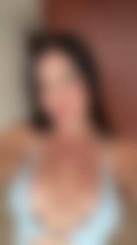 i am online today 😍😍🥰 https://es.stripchat.com/nicolette_swe... by nicolettesweet01