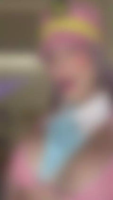 HELLO, HELLO LOVE, THIS VIDEO IS ON MY PAGE. I WILL RESPOND ... by laumonsalve69