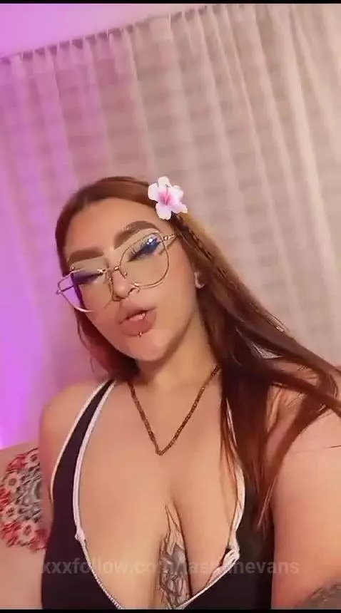 online  now by jasminevans