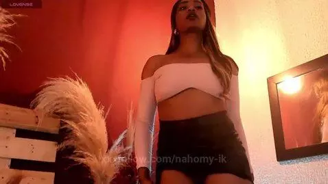 A little dance to warm us up 😎 by nahomy-ik