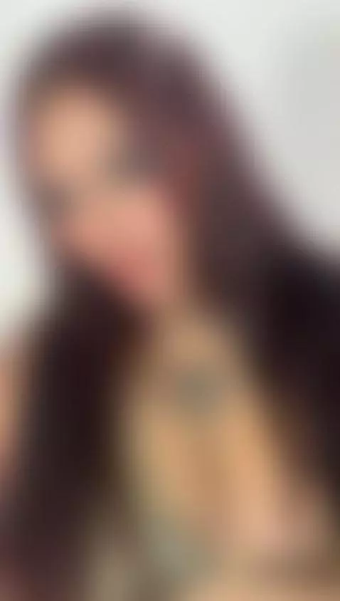 I’m live right now
https://chaturbate.com/jessica_kraft_ by jessicakraft