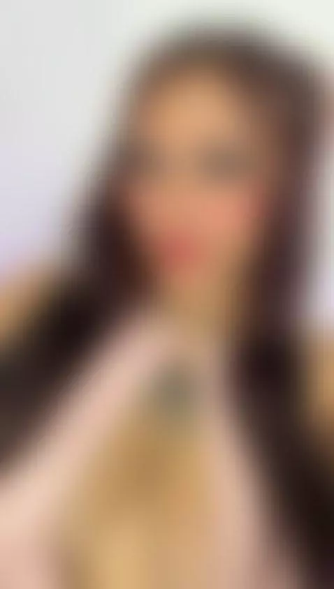 you shouldn’t keep me waiting. I’m live 💕🔥
https://chaturbat... by jessicakraft