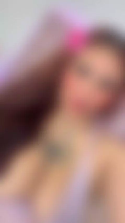 today in lilac, soft but dangerous 💜
https://chaturbate.com/... by jessicakraft