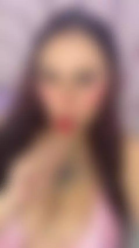 🍭 Today, that craving has a name... 
https://chaturbate.com/... by jessicakraft