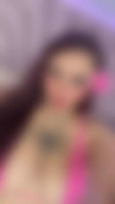 https://chaturbate.com/jessica_kraft_
Come closer and let me... by jessicakraft