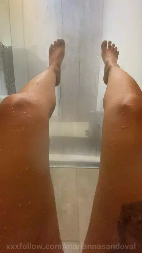 que estaria pasand, aqui? by mariannasandoval