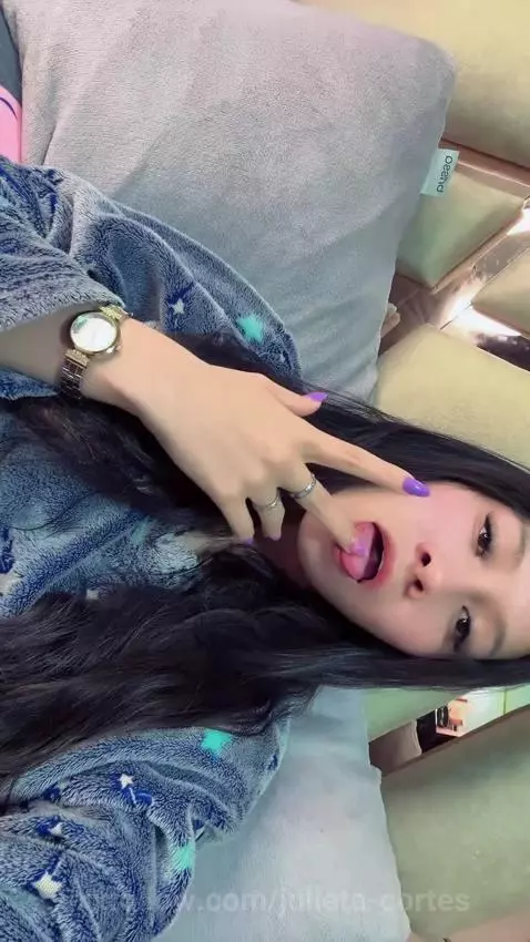 A lot of sweetness and a touch of madness ... do you dare? 🍭... by julieta-cortes