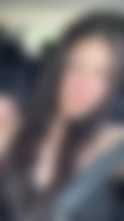 Soft lips, sharp mind, bad intentions. by julieta-cortes