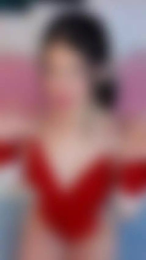 If looks could touch… by julieta-cortes