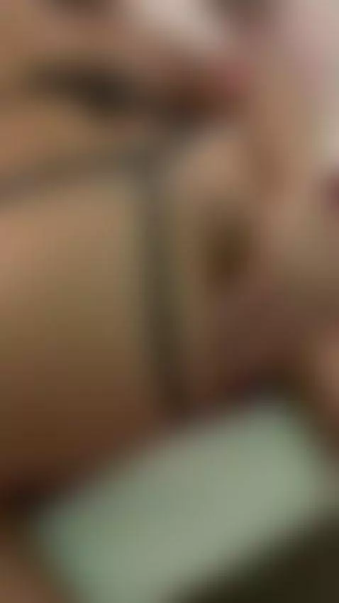 las zorritas buenas y obedientes nos ponemos solitas el Plug... by sophalex1