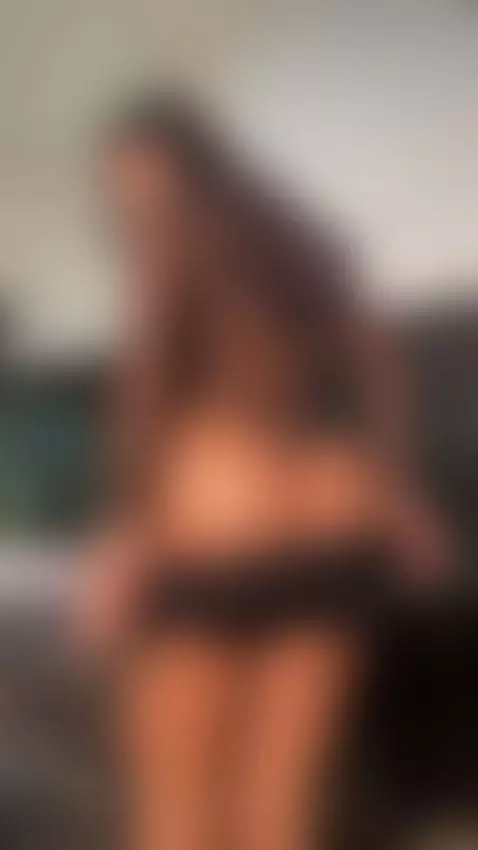 Ready yo play with me? 👋🏼🍑 by dahyn111