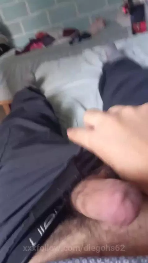 Me la saco cuando no hay nadie by diegohs62