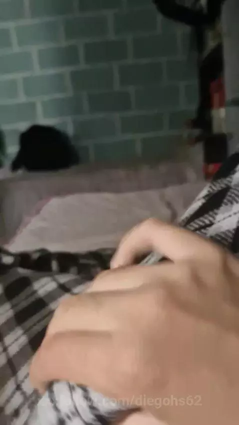 Me la chuparias? by diegohs62