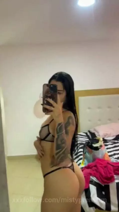 Kiss or slap? by mistypremium