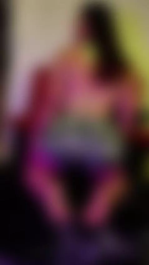 Ups... lo viste? 🍑 by lindaclauss