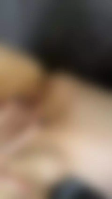 My pink pussy lips are begging for your attention, can you r... by tissymay