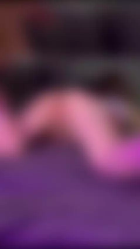 Warming me up before he fuck me by tissymay