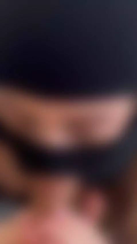 Follow me by tissymay