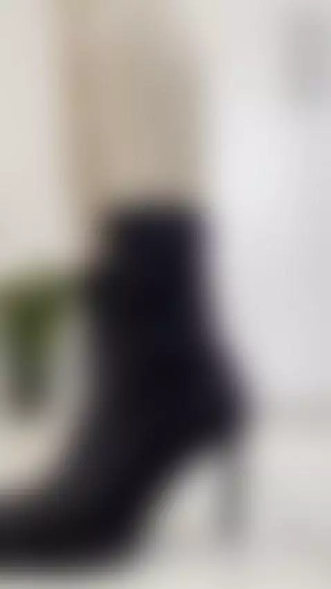 Follow me by tissymay