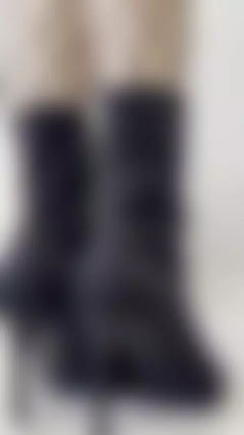 Follow me by tissymay