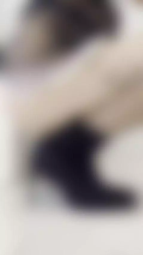 Follow me by tissymay