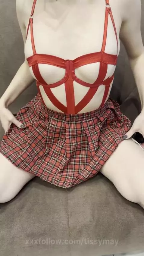 Follow me by tissymay