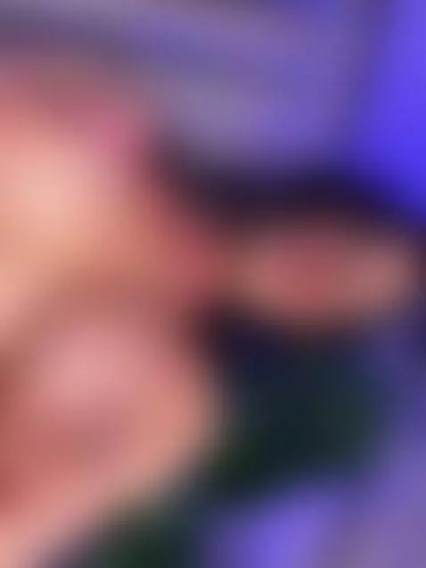 Come closer, I want you to see them up close by xiaphoenix