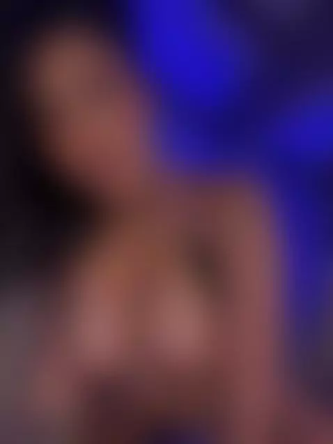 Do you like me to touch me? by xiaphoenix