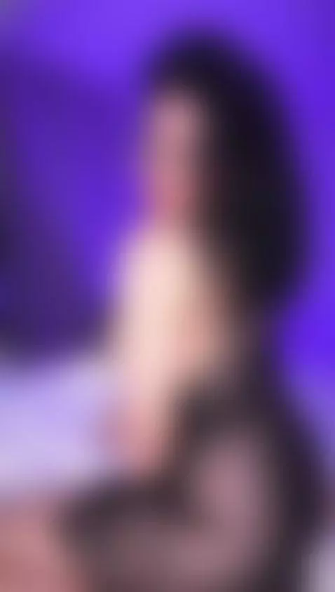 Where do you want me to sit? on your face or on your dick💦 ? by xiaphoenix