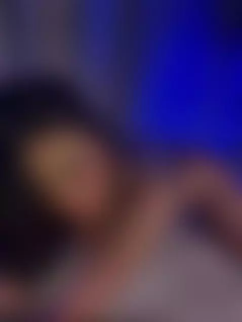 I want you to come closer and enjoy my bouncing ass by xiaphoenix