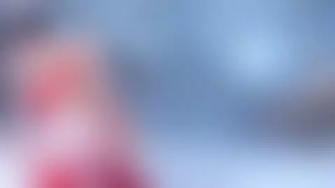 I am a girl with burning desires who wants to make you known... by cristalbenet