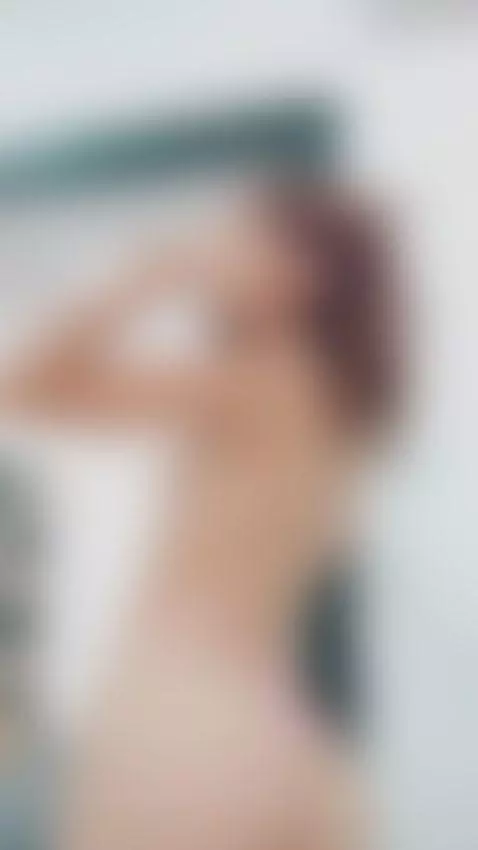 youg girl tight want feel a strong man with huge cock by paulinapreston