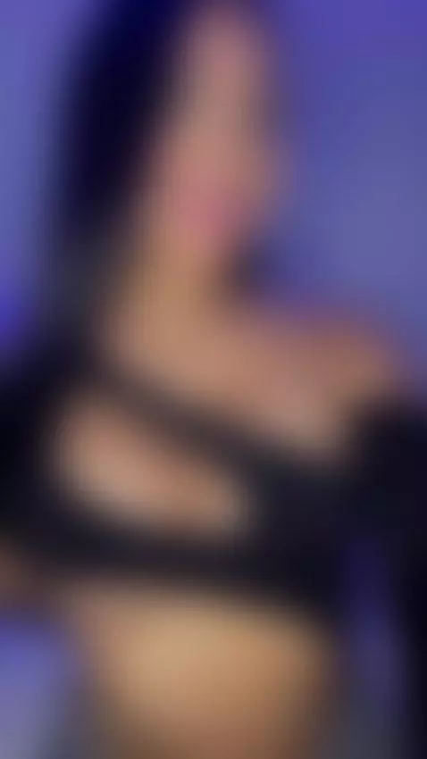 🔥HELLO MY GUYS *I AM BACK ONLINE I WILL WAIT FOR YOU IN MY R... by antonellamorelli