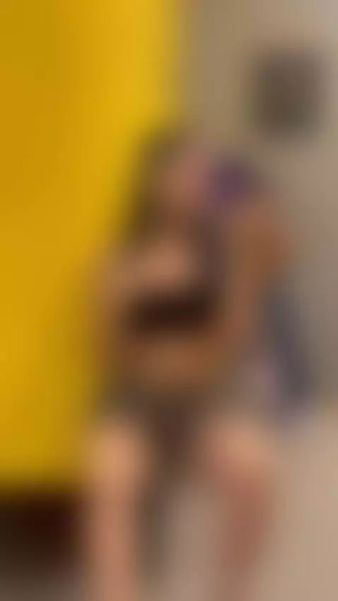 Omg 🙊 that was very close by helenacostelo