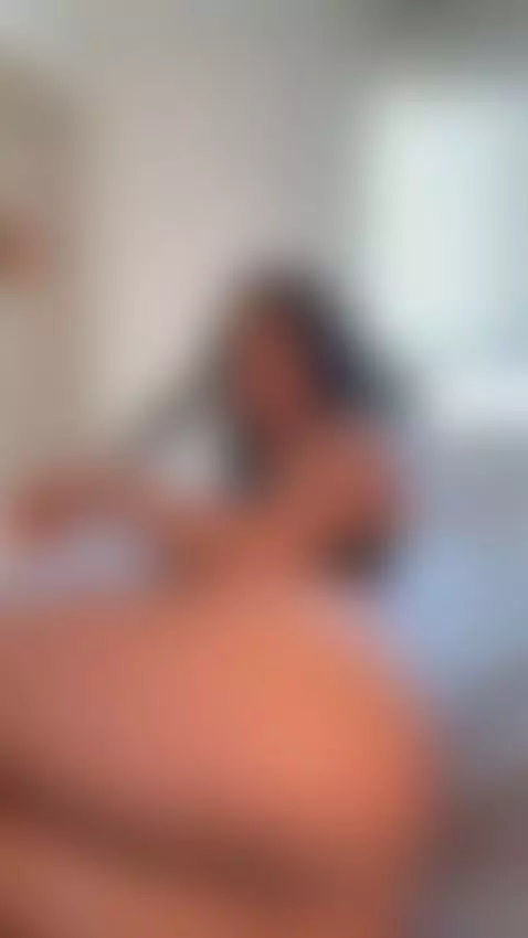 hello by helenacostelo