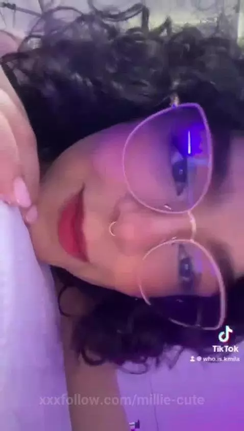 Tell me What Do U Think When U  See me!?😏🙊 by millie-cute