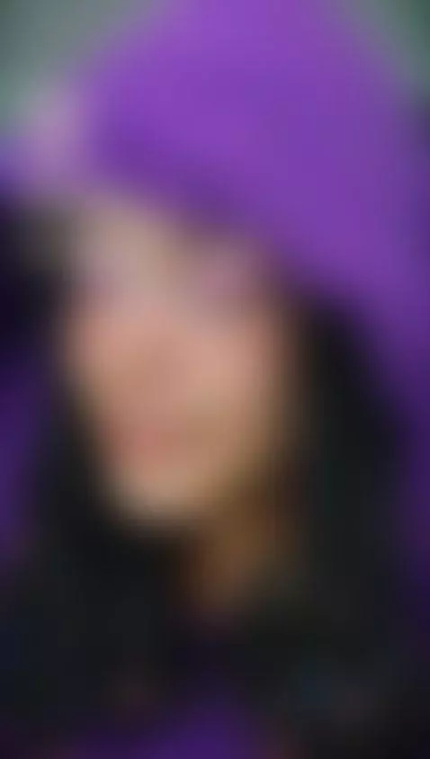 See me 👀🙊🌷 by millie-cute