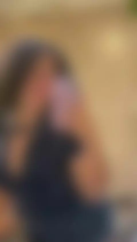 Mmmm 👀🤗 by millie-cute