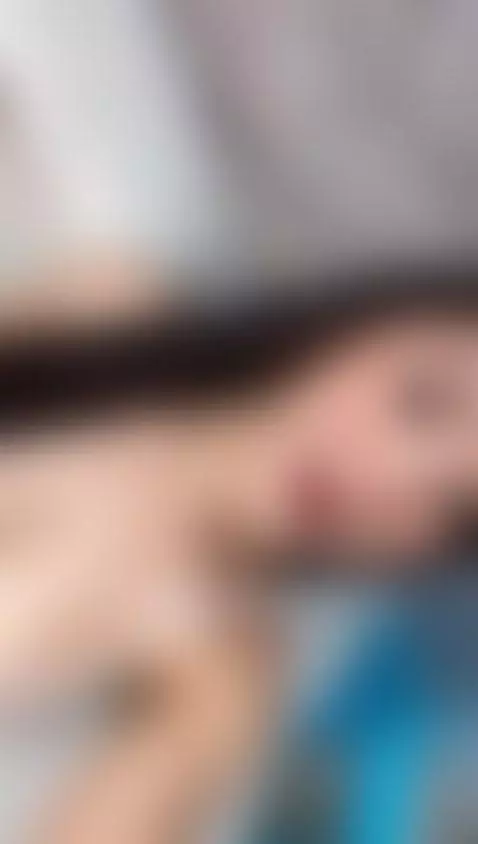 good  morning Do you want to start the week with a good fuck... by sofiisweet