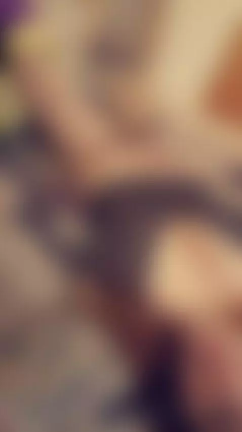 😏😏 by lauraahaze