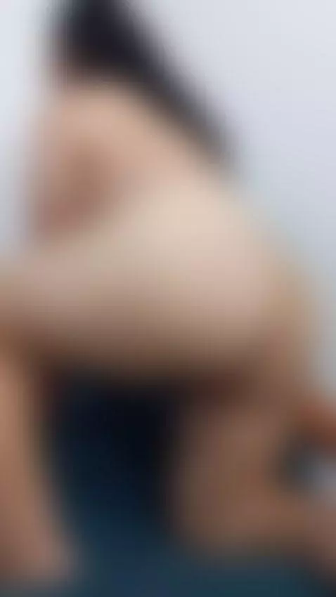 HELLO by feerbigboobs